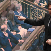 Óscar Puente sentencia con tres palabras a la oposición del PP a la desclasificación del 23-F