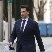 La pareja de Ayuso declara en el juzgado por el señalamiento de Miguel Ángel Rodríguez a dos periodistas