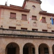 La senadora del PP María José Ortega, herida grave tras un accidente en Palencia