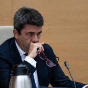 Los whatsapps demuestran que Mazón se desatendió completamente el día de la DANA