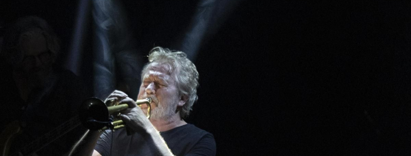 Las atmósferas eléctricas del trompetista noruego Nils Petter Molvær retumban en el Jazzaldia de Donostia