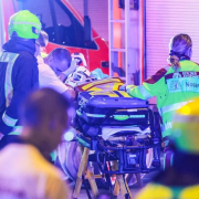 Un muerto y 16 heridos en un atropello múltiple en el Orgullo LGTBI de Berlín que las autoridades investigan como terrorismo Un muerto y 16 heridos en un atropello múltiple en el Orgullo LGTBI de Berlín que las autoridades investigan como terrorismo