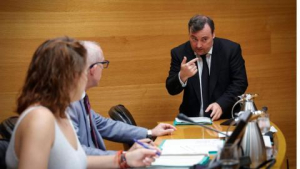 La Fiscalía de Castellón, investigada por la filtración de "información privilegiada" de la que presumió un diputado de Vox