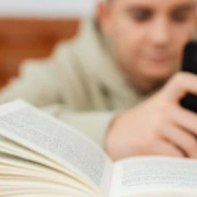 Francia, primer país europeo que prohíbe las redes sociales a los menores de 15 años Francia, primer país europeo que prohíbe las redes sociales a los menores de 15 años