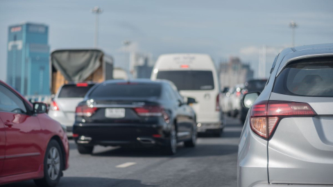 Nuevas normas de tráfico en 2026: cambios confusos que afectarán la movilidad urbana y tu día a día