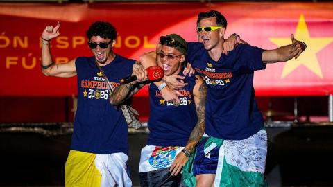 La playlist de la selección: qué canción escogió cada jugador para celebrar el Mundial en Cibeles