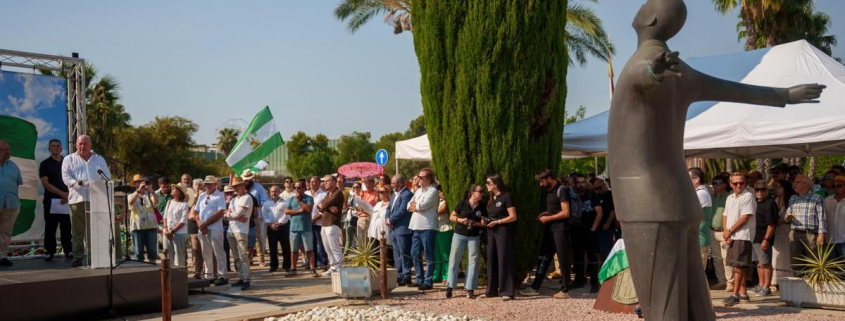La izquierda carga contra el PP en el homenaje a Blas Infante por pactar con "quienes son la antítesis de su legado"