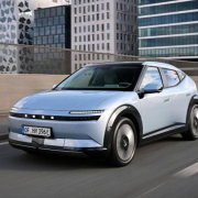 Ioniq 3: Hyundai lleva su filosofía eléctrica al gran público Ioniq 3: Hyundai lleva su filosofía eléctrica al gran público