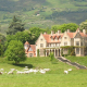 El pueblo de Cantabria con un palacio del siglo XIX que sirvió de escenario para esta película de Nicole Kidman