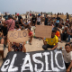 Unos 200 migrantes reclaman asilo en una protesta en el asentamiento del Trampolín en Ceuta