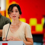 Ayuso agita el choque con Italia y convierte Ceuta en munición contra Sánchez Ayuso agita el choque con Italia y convierte Ceuta en munición contra Sánchez