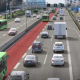 El carril Bus-VAO más largo de España está en la A-2 y tiene una peculiaridad que sorprende