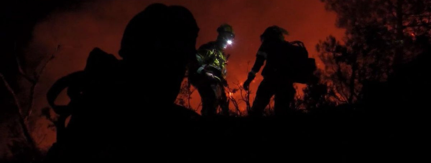 La denuncia de un bombero forestal en el incendio de Tírig: "No podemos hacer bien nuestro trabajo porque no se contrata personal"