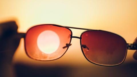 Verano y salud ocular: los errores más frecuentes y cómo prevenirlos