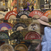 La semana arranca con mucho calor: 40 grados y 11 comunidades con avisos La semana arranca con mucho calor: 40 grados y 11 comunidades con avisos