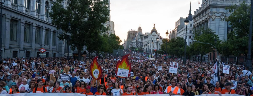 Decenas de miles de personas exigen atajar la crisis de la vivienda y aprobar un 'decreto Maricarmen' que prohíba los desahucios