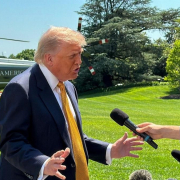 Un juez tumba el veto de Trump a CNN, MSNOW y Politico Un juez tumba el veto de Trump a CNN, MSNOW y Politico