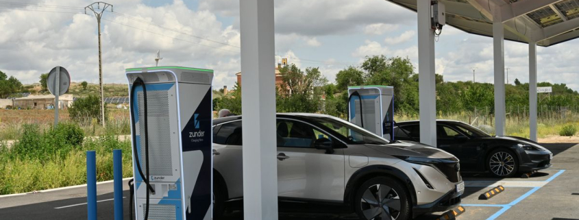 ¿Cuánto se degrada la batería de un coche eléctrico? Un estudio revela las diferencias entre modelos