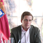 La Delegación del Gobierno en Madrid pide al Ayuntamiento que convoque la protesta por Ceuta como un acto institucional para autorizarla La Delegación del Gobierno en Madrid pide al Ayuntamiento que convoque la protesta por Ceuta como un acto institucional para autorizarla