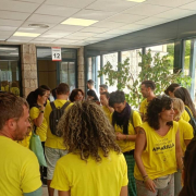 Sentada pacífica de las educadoras infantiles de Madrid para forzar a Ayuso a negociar: "Nos han precarizado"