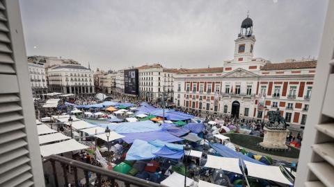 Los acampados de Sol rechazan el decreto de vivienda "insuficiente" que negocia el Gobierno: "Es lo que llevan haciendo dos legislaturas"