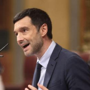 El Congreso vota la letra pequeña de la ley de dependencia y discapacidad con las enmiendas del PP a las reformas El Congreso vota la letra pequeña de la ley de dependencia y discapacidad con las enmiendas del PP a las reformas