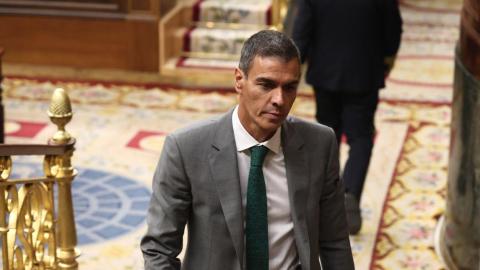 Sánchez escapa de PP, Vox y Marruecos con promesas de transparencia y paz con Robles