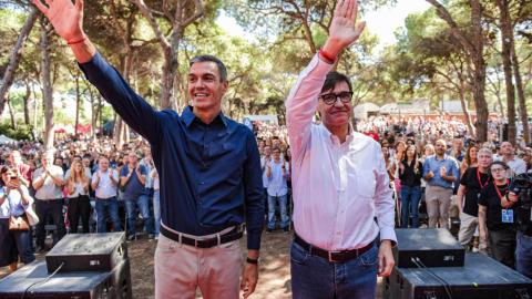 Sánchez responde a la oposición "destructiva" de Feijóo en Ceuta y señala el ático de Ayuso como ejemplo del modelo del PP