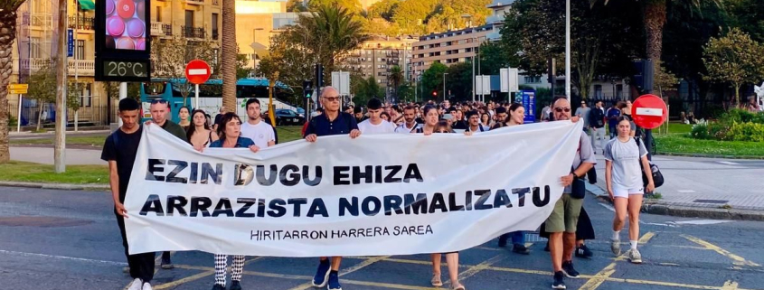 Contra la "caza racista": denuncian en Donostia el ataque a un migrante con un arma y otros "tiroteos" en plena calle
