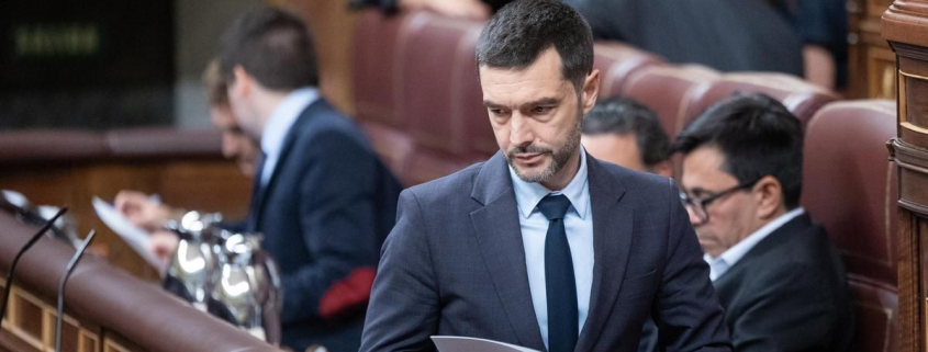 Consumo exige la retirada de 8.000 anuncios de pisos turísticos que se ofertan como alquileres de temporada