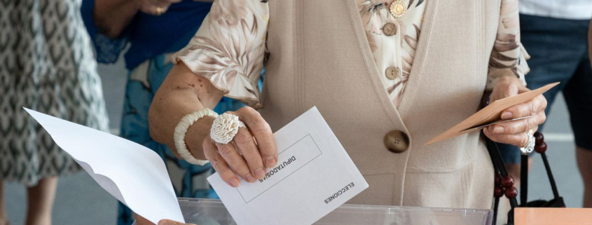 Una asociación de exiliados presenta alegaciones contra la decisión del Supremo de suspender su derecho de voto