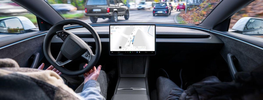 La presión de Elon Musk da frutos: Alemania se suma a los países que aprueban los Tesla autónomos