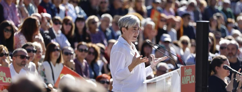 Colau pide por carta a Feijóo, Sánchez y Abascal que se comprometan a no usar la IA de manera "vejatoria" en campaña