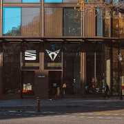 Seat releva a Cupra y vuelve a su Casa de Barcelona