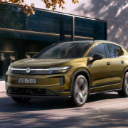 Volkswagen lanza el nuevo ID. Tiguan eléctrico más barato que el de gasolina (con ayudas) Volkswagen lanza el nuevo ID. Tiguan eléctrico más barato que el de gasolina (con ayudas)