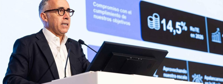 Banco Sabadell gana 1.376 millones hasta septiembre, un 1% menos, por la venta de TSB