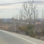 Un muerto y tres heridos al caer una roca sobre un vehículo en Benaoján (Málaga)