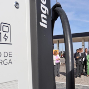 Buenas noticias para la red de recarga de vehículos eléctricos: los puntos rápidos crecen más Buenas noticias para la red de recarga de vehículos eléctricos: los puntos rápidos crecen más