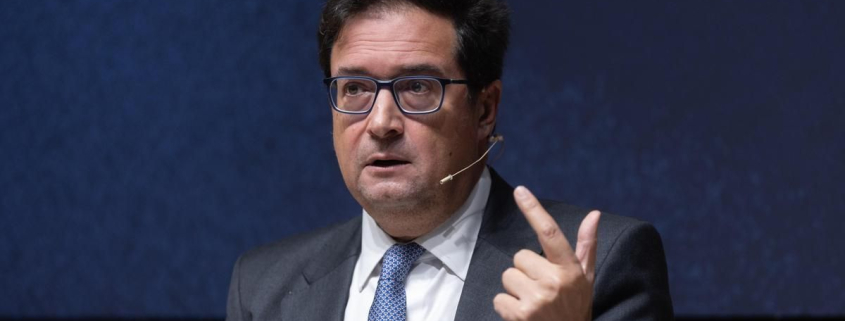 El Gobierno confirma a los sindicatos que aprobará la subida salarial de los funcionarios del 4,5%