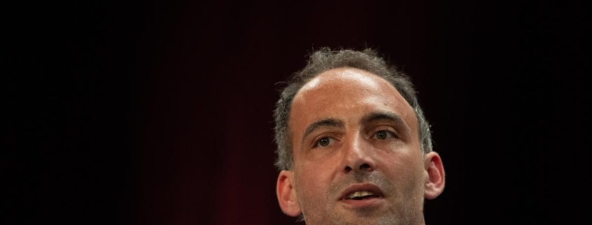 Raphäel Glucksmann gana las primarias del Partido Socialista francés y será el candidato en las presidenciales de 2027