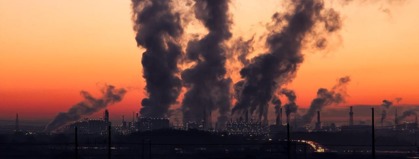 La UE reclama "medidas climáticas urgentes y ambiciosas" para la COP31 mientras relaja su agenda verde