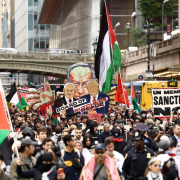 Las lecciones de 'NAZA' y cómo el genocidio en Gaza financiado por EEUU ha impulsado a la izquierda estadounidense Las lecciones de 'NAZA' y cómo el genocidio en Gaza financiado por EEUU ha impulsado a la izquierda estadounidense