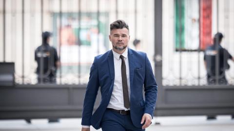 Colau invita a Rufián a asumir su "liderazgo" por la unidad de las izquierdas y formar parte de Frente Amplio