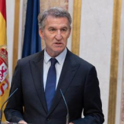 Feijóo, Puigdemont y Abascal unen sus votos contra los españoles que no pueden pagar el alquiler