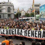 La calle que Feijóo quiso agitar contra Sánchez hace ahora temblar a Génova La calle que Feijóo quiso agitar contra Sánchez hace ahora temblar a Génova