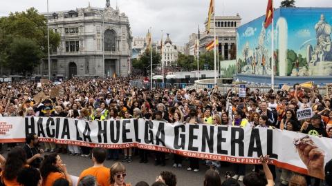 La calle que Feijóo quiso agitar contra Sánchez hace ahora temblar a Génova