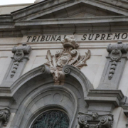 La Abogacía del Estado responde al Supremo y pide que levante la suspensión del voto a los beneficiados por la 'ley de nietos'